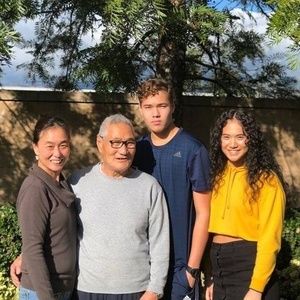 Meet your Posher, Ling